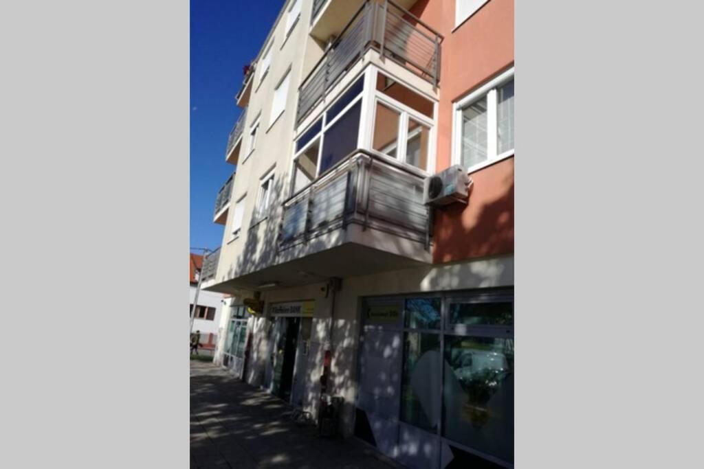 Apartment Jarun Brac Zagreb